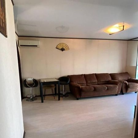 Проспект Мира 35 Апартаменты Kryvyi Rih Dış mekan fotoğraf