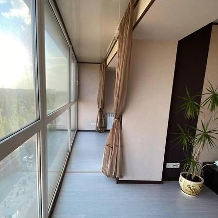 Проспект Мира 35 Апартаменты Kryvyi Rih Dış mekan fotoğraf
